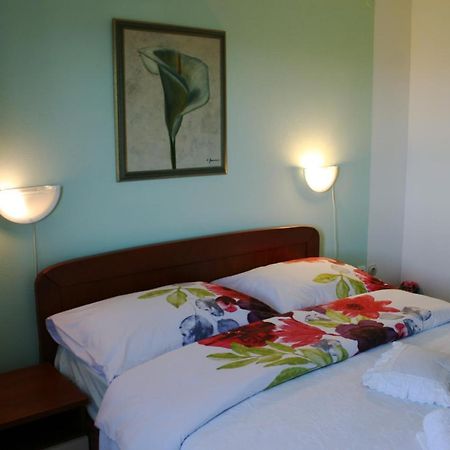 Apartment Lucy Bajcici Esterno foto