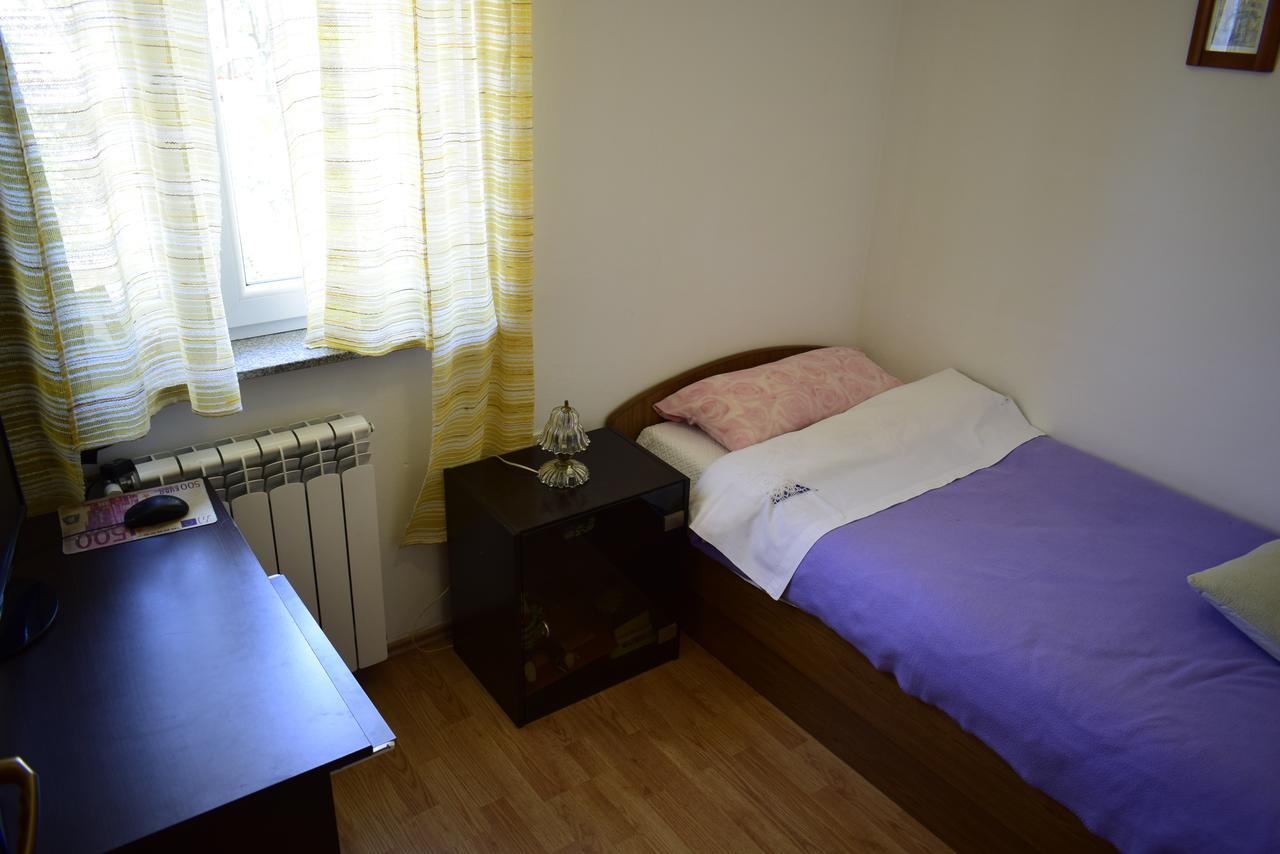 Apartment Lucy Bajcici Esterno foto